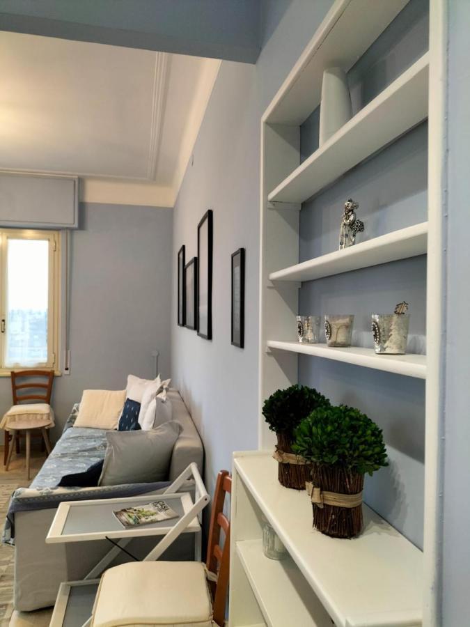 Attico Con Vista Mozzafiato Lägenhet Bordighera Exteriör bild